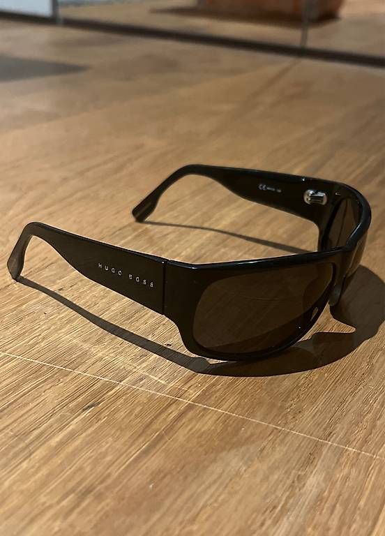 Occhiali & Lenti: Hugo Boss Sonnenbrille – Usato da Zürich venduto da and_fwy7