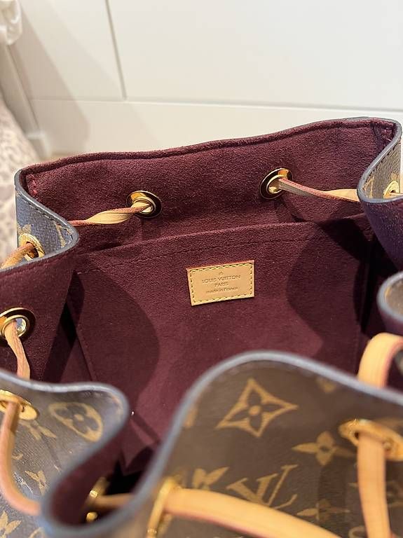 Louis Vuitton Rucksäcke: Louis Vuitton Rucksack – Gebraucht aus Ennetbürgen von Jvek 2