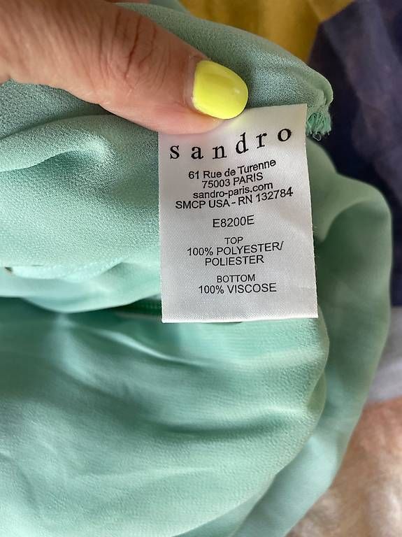Top: Sandro Body – Usato da Zürich venduto da Grillieren 1