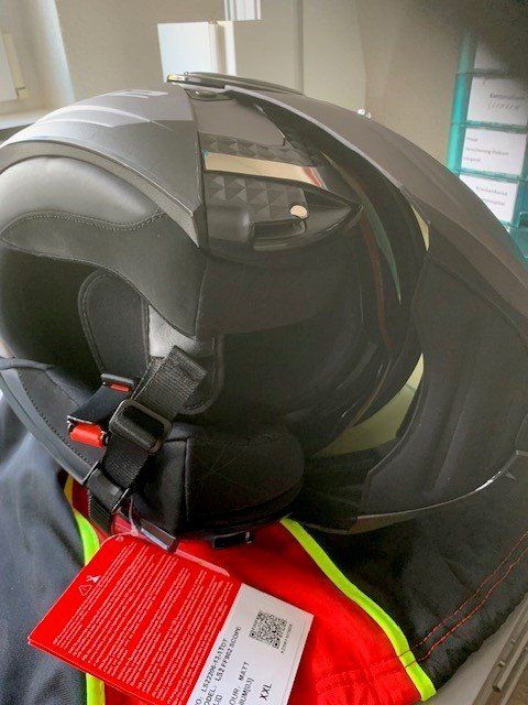 Caschi & visiere: Motorradhelm – Nuovo e nell'imballaggio originale da Menznau venduto da Ganggo1. 7