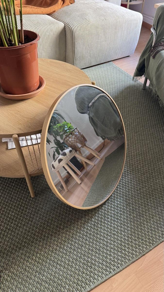 Tische: Round Coffee Table & Side Table Set with Matching Mirror – Gebraucht aus Basel von aay_l5ht 2