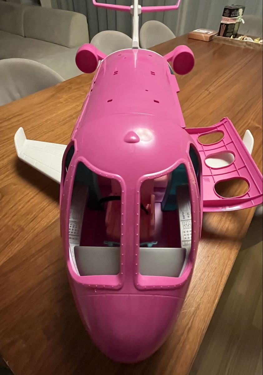 Jouets: Barbies – D'occasion à Luzern par ros_bgg6 2