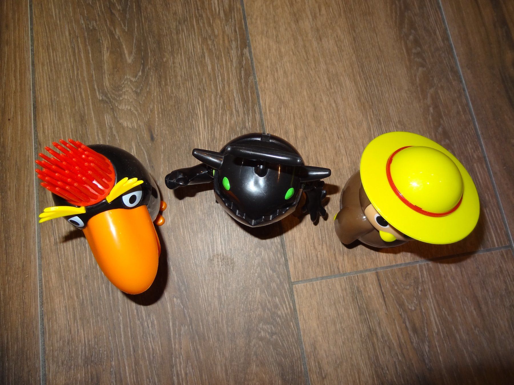Giocattoli: Lot de 3 figurines jouets – Usato da Satigny venduto da salvatore73 1