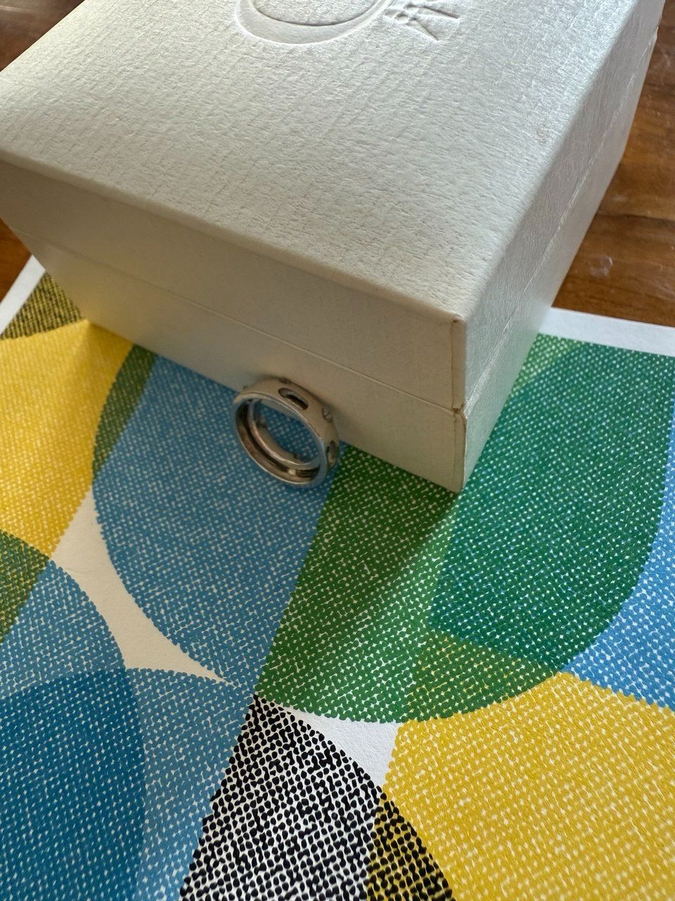 Anhänger: White Gold Diamond Circle Pendant 10K – Gebraucht aus Zürich von futurmutur 4