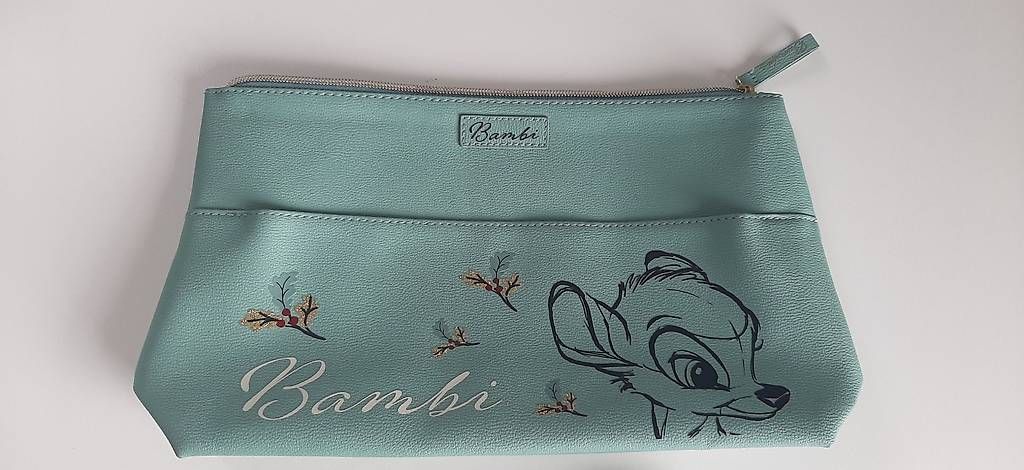 Trousses de maquillage: Bambi Nessesair / Kosmetiktasche – D'occasion à Schmerikon par kidmann 1