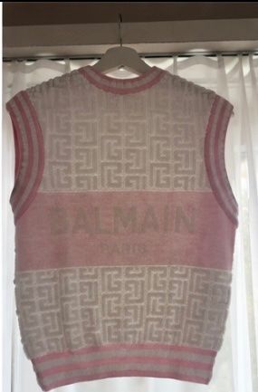 Balmain Tops: Balmain Strickweste rosa beige Grösse 36 – Neuf (Voir description) à Oberengstringen par genita2279 1