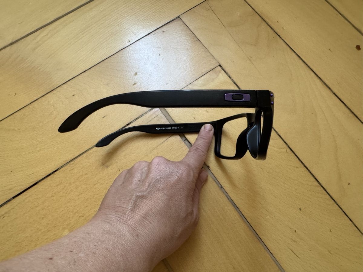 Oakley Brillen & Gläser: Oakley Holbrook NUR GESTELL – Defekt aus Zürich von misscheeky 4