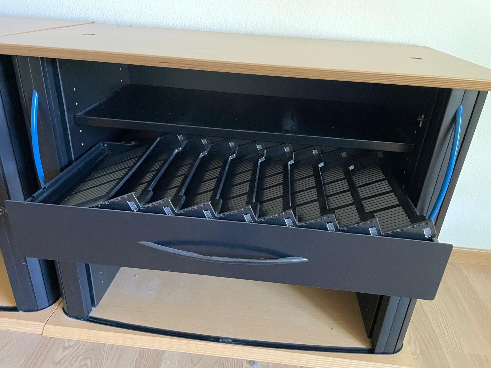 Cassettiere: Büro-Korpus (2x) - Kommode mit integriertem Ablagesystem – Usato da Zürich venduto da FrogstileTokyo 2