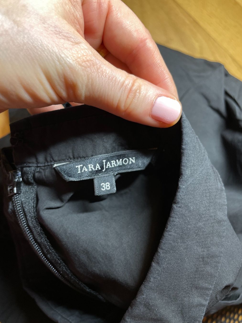 Tara Jarmon Kleider: 100% original TARA JARMON Gr. 38 – Gebraucht aus Zug von dim_np7l 5