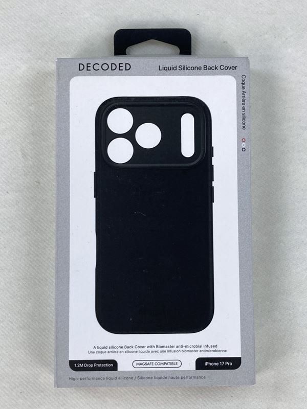 Covers & Schutzfolien: DECODED | Liquid Silicone Back Cover | Schwarz – Neu (gemäss Beschreibung) aus Wittenbach von Restwert_St-Gallen 4