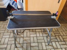 Frisiertisch für Hunde