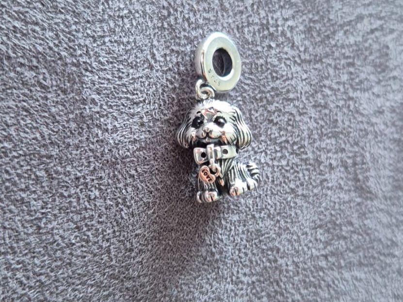 Anhänger: Silber Charm Welpe +Garantie – Neu (gemäss Beschreibung) aus Rotkreuz von Carbone_Bijou-Shop