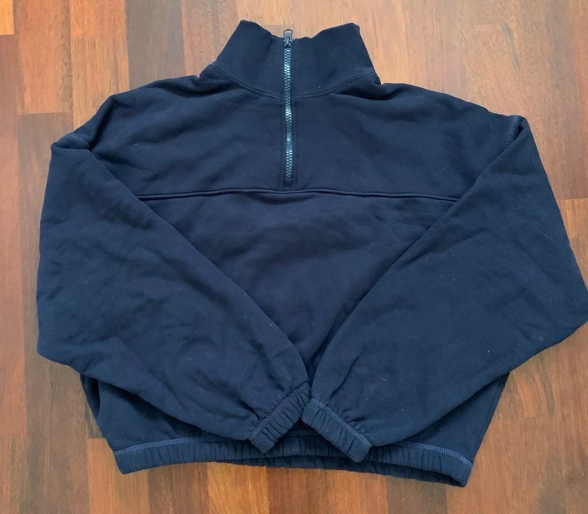Weekday Pullover & Sweatshirts: Weekdays Navy Zipper Pulli, Top Zustand, Gr. S – Gebraucht aus Bern von ani_bn87