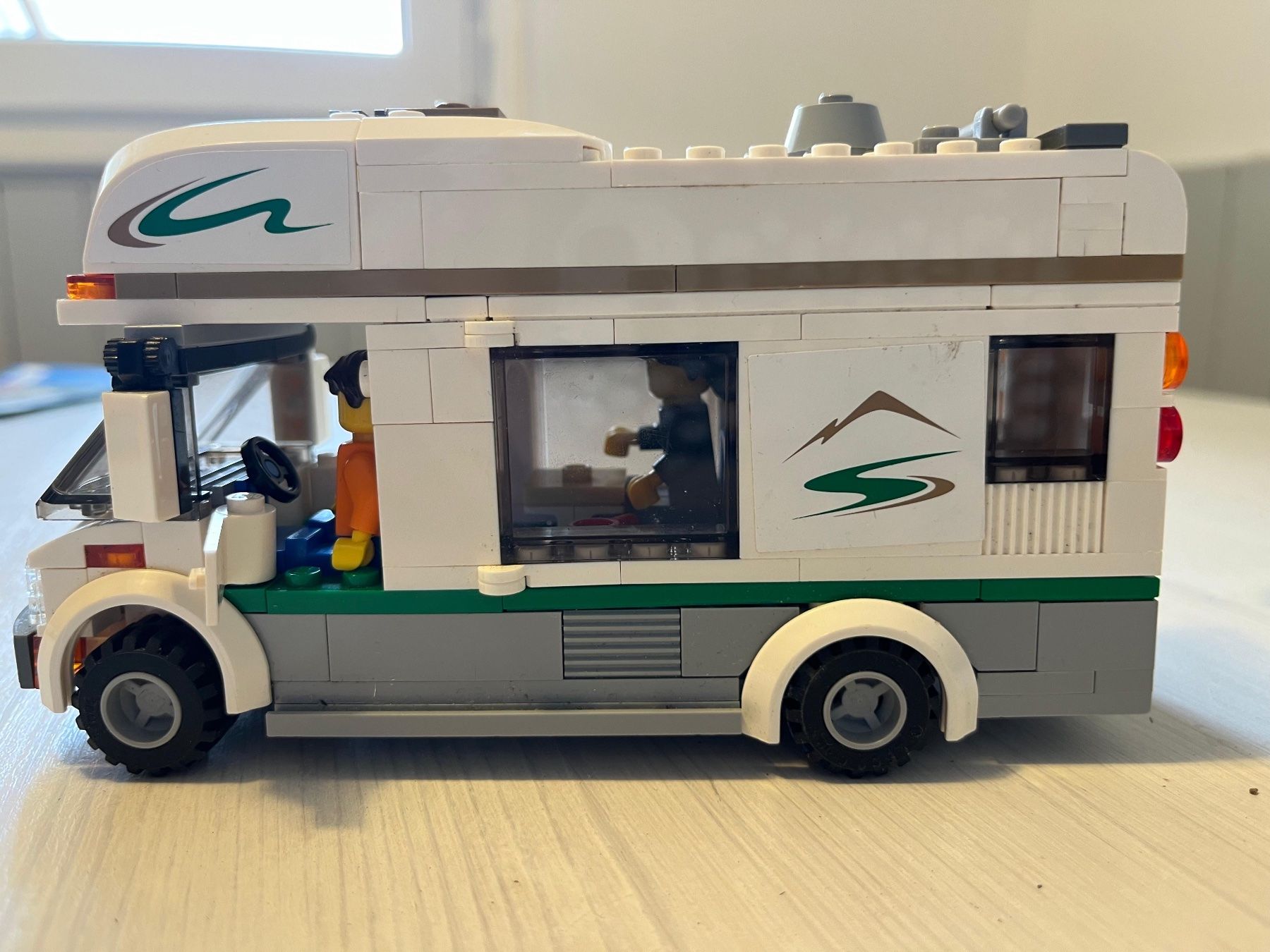 Lego Kit di costruzioni: Lego Campervan Set 4205 guter Zustand – Usato da Tafers venduto da JP911
