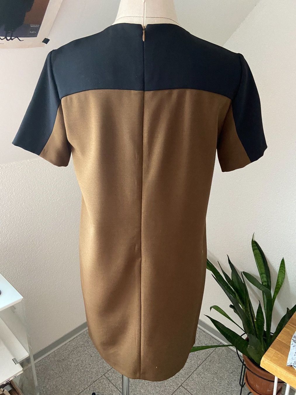 Vestiti: Schönes Kleid Marina Yachting – Usato da Evilard venduto da Mikhaylova 2