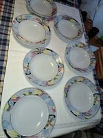 7 Suppenteller von Lynns Fine China, Blumendesign.Vintage