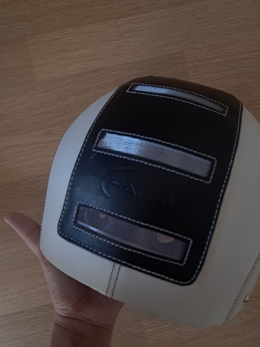 Decathlon Helme: Veloschutzhelm  – Gebraucht aus Biel/Bienne von sof_yx5y 1