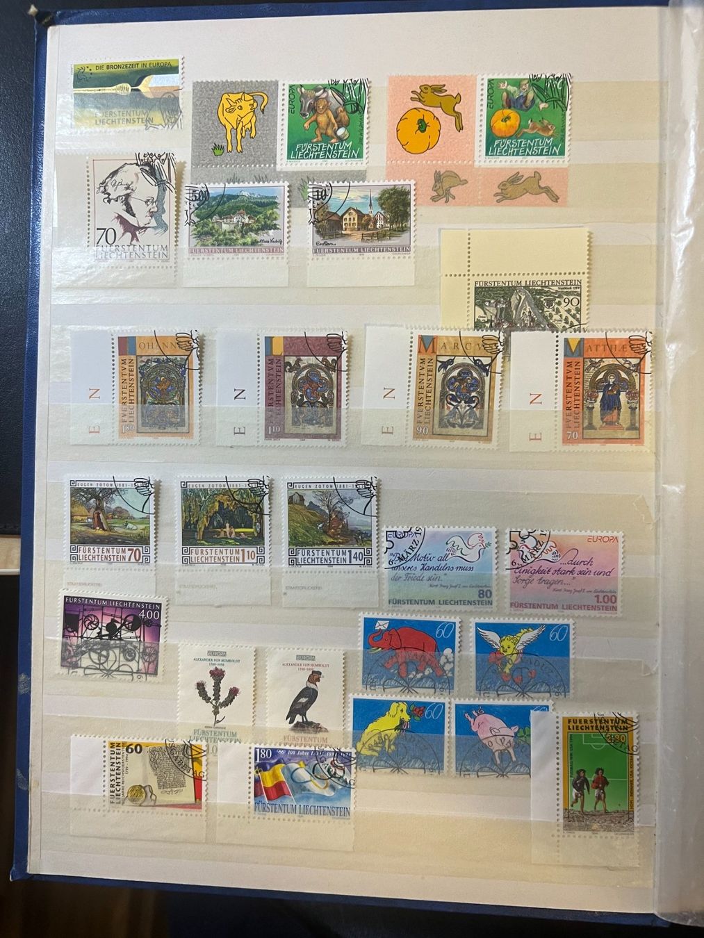 Tutti i francobolli: () 138 timbres Liechtenstein ** & oblitérés – Usato da Lausanne venduto da ffhoud 2