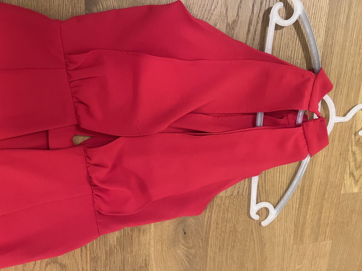 Zara Tute: Zara overall rot – Usato da Root venduto da Fashionhomeandmore 2