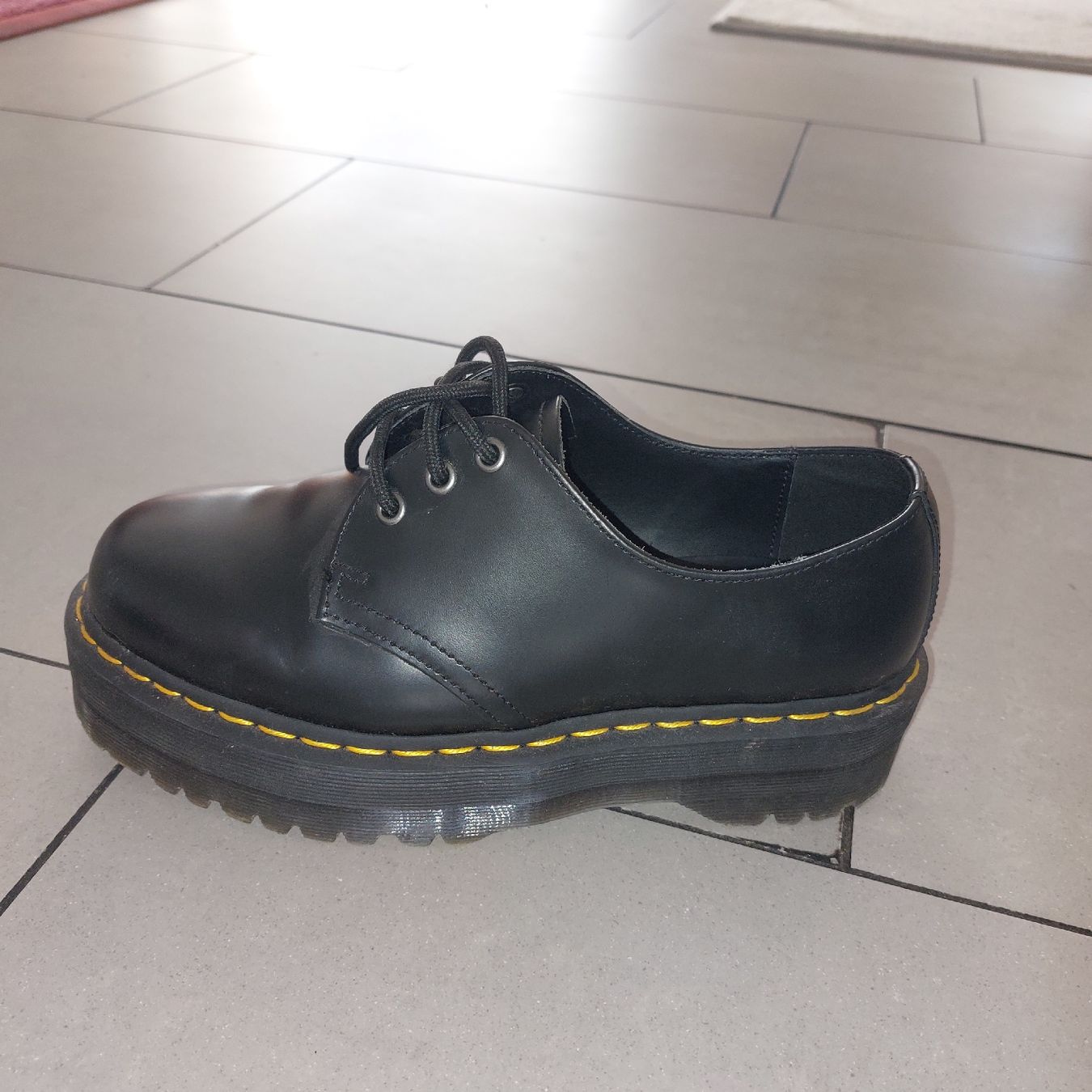 Dr. Martens Scarpe da uomo: Originale Dr. Martens  (einmal getragen) – Nuovo (secondo la descrizione) da Basel venduto da jan_3
