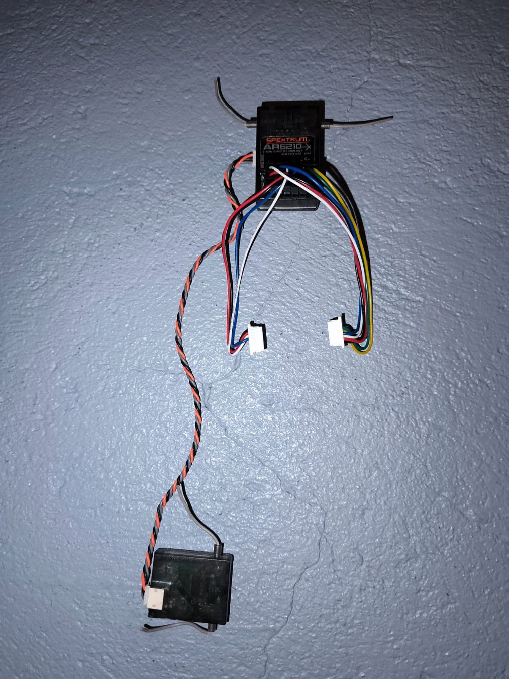 Spektrum Fernsteuerungen: Spektrum DX6 mit Empfänger AR6210 – Gebraucht aus Pfungen von  1