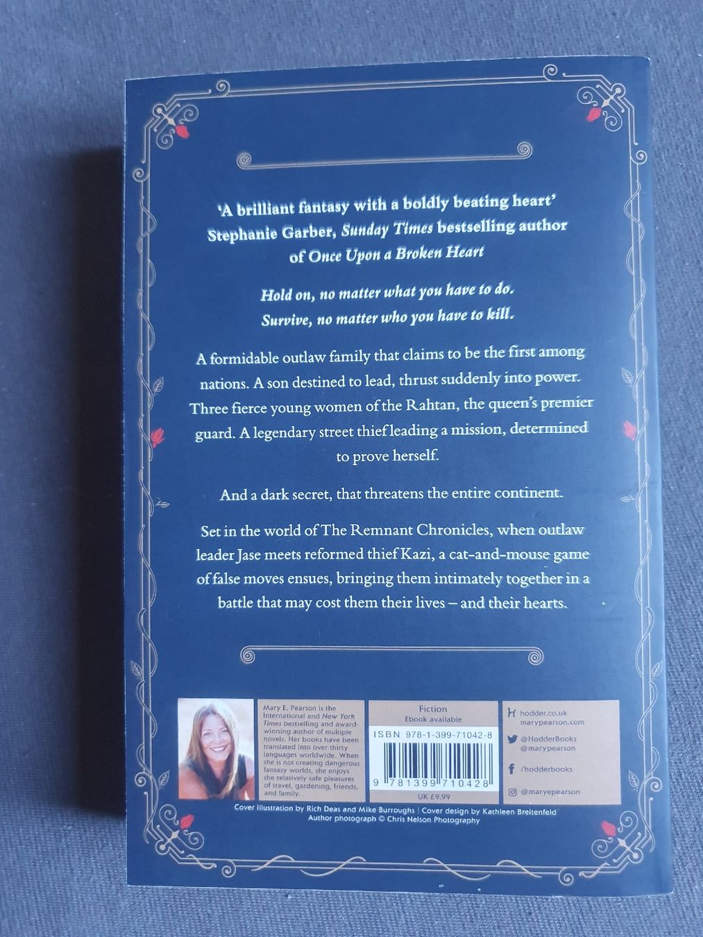 Libri: Dance of Thieves - Mary E. Pearson – Usato da Wimmis venduto da hel_m26m 1