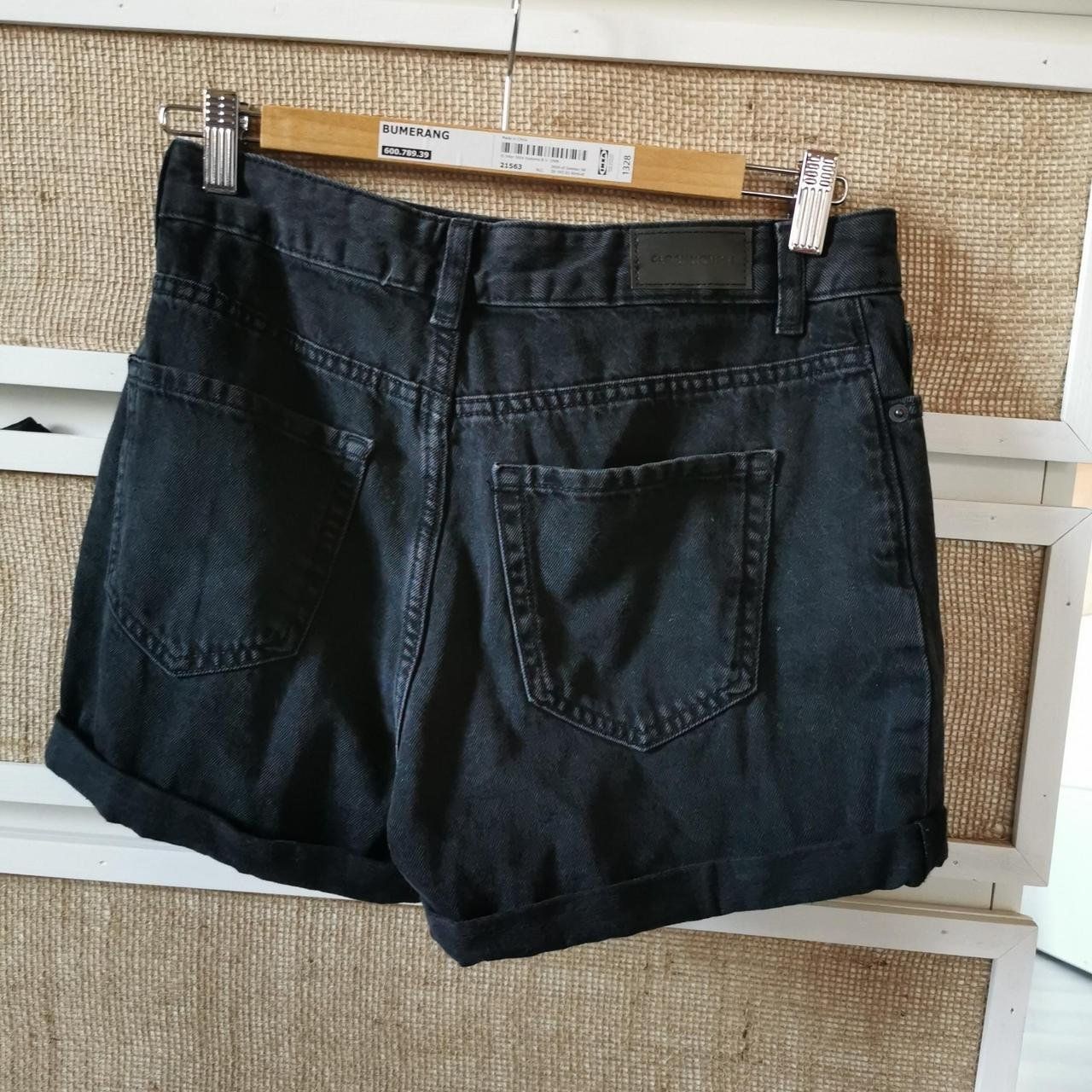 C&A Jeans: Schwarze Jeans-Shorts CLOCKHOUSE, NEU – Neu (gemäss Beschreibung) aus Ringgenberg BE von Vinyl.Love 1