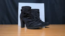 🆕️ Estrada Ankle Boots mit Riemen-Details - 40 -