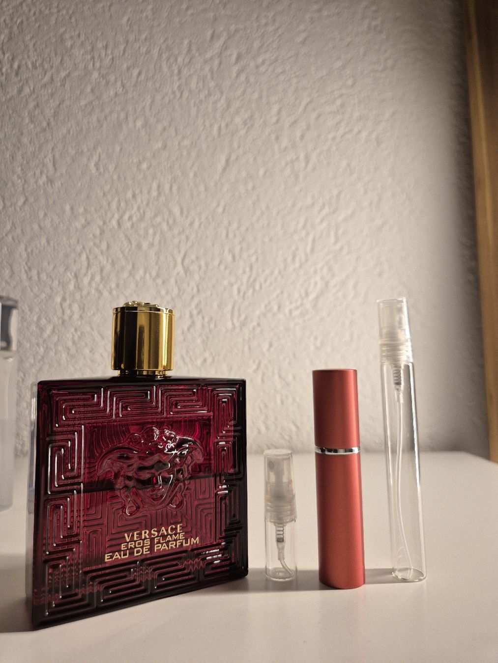 Versace Profumi & Eau de Toilette: Versace Eros Flame Abfüllung, Duftprobe, Probe, Tester – Usato da Dottikon venduto da Traych