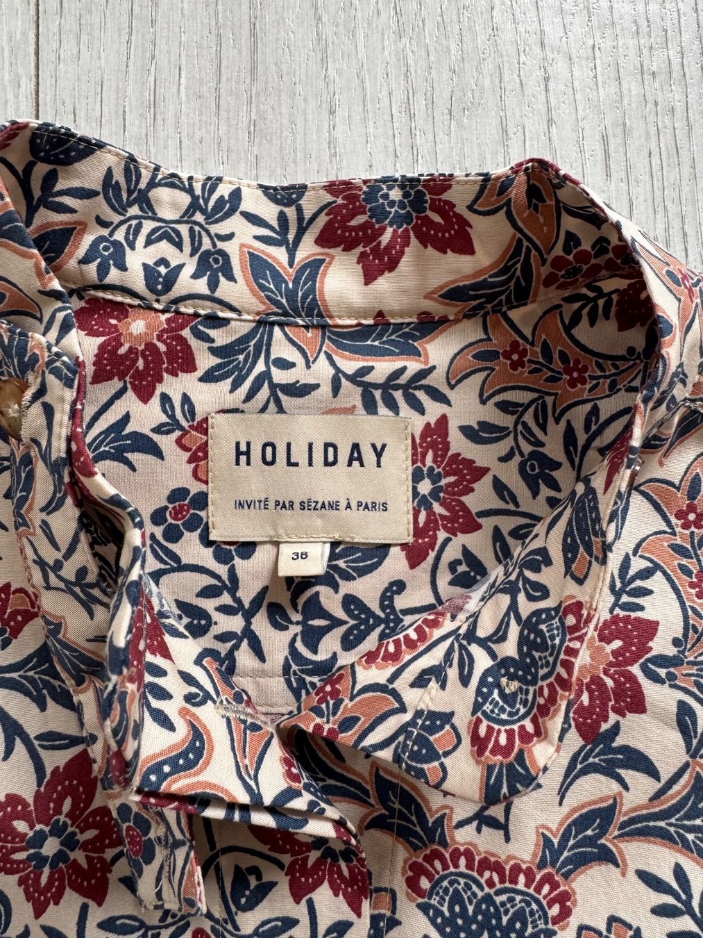 Sezane Camicette: Bluse Sézane, Grösse 38, NP CHF 110.00 – Nuovo (secondo la descrizione) da Altendorf venduto da lunapiena01 3