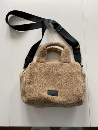 Teddy Bag / Handtasche mit Gurt, beige - Neuwertig!