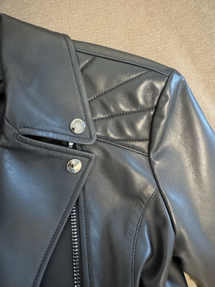 Bally Giacche: Schwarze Lederjacke von Bally NEU! – Nuovo (secondo la descrizione) da Wallisellen venduto da ShoppingQueen9 4