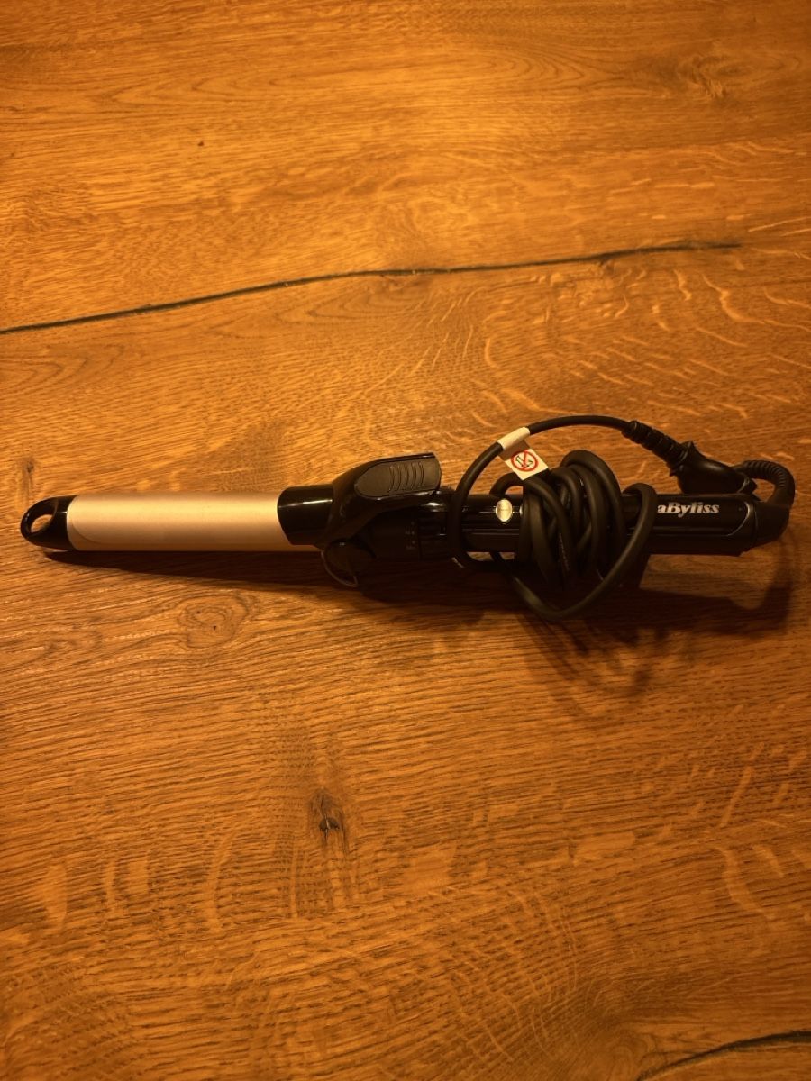 BaByliss Fers à boucler & lisser: Babyliss Lockenstsb – Neuf (Voir description) à Klosters Dorf par chruebel
