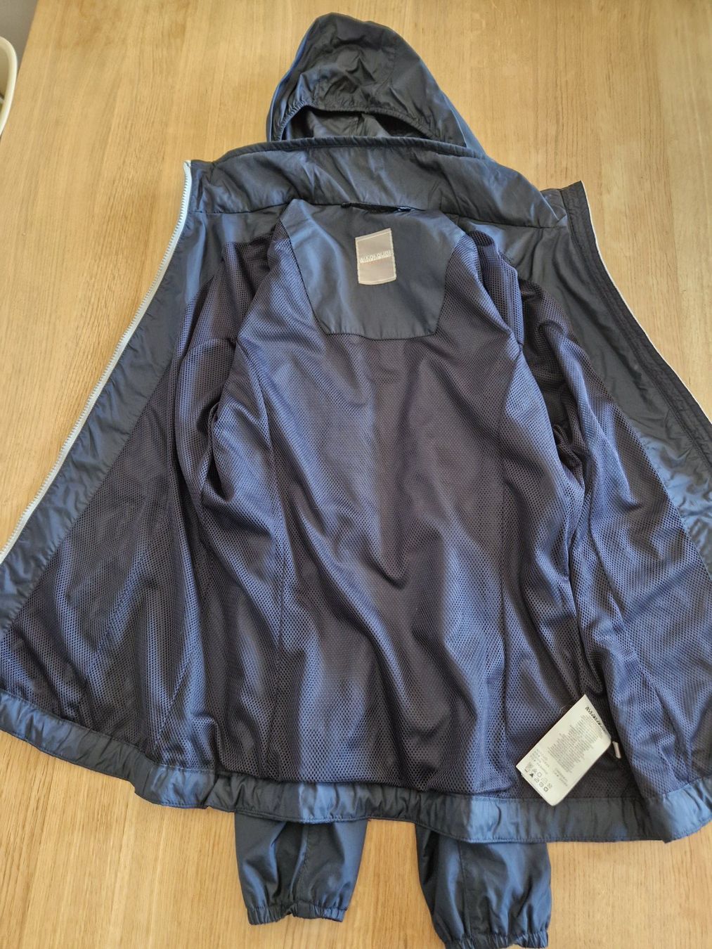 Napapijri Giacche: Veste shell NAPAPIJRI S – Nuovo (secondo la descrizione) da Satigny venduto da Helene2014 8