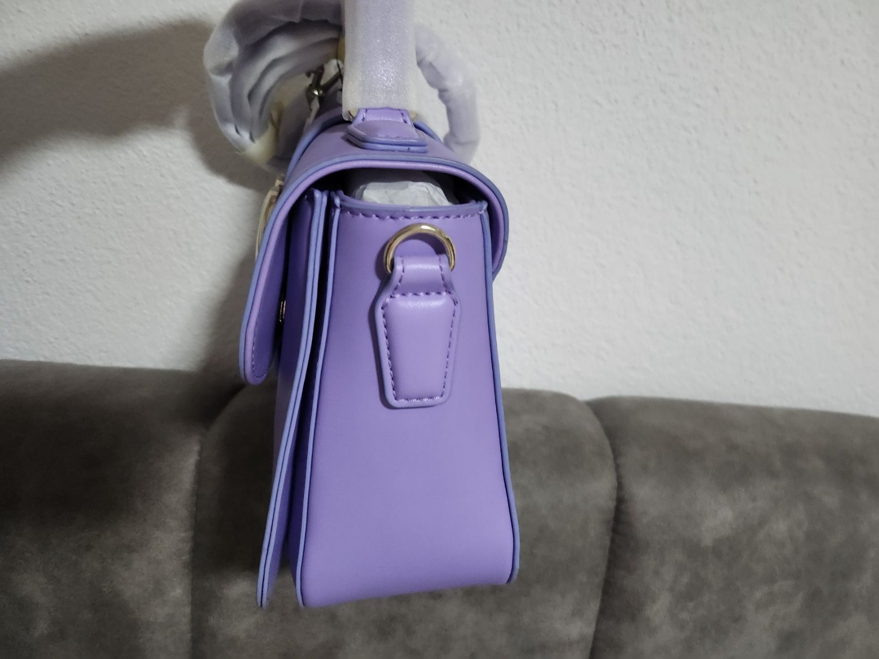 Moschino Sacs femmes: Moschino Tasche – Neuf (Voir description) à Kefikon TG par Livline 3