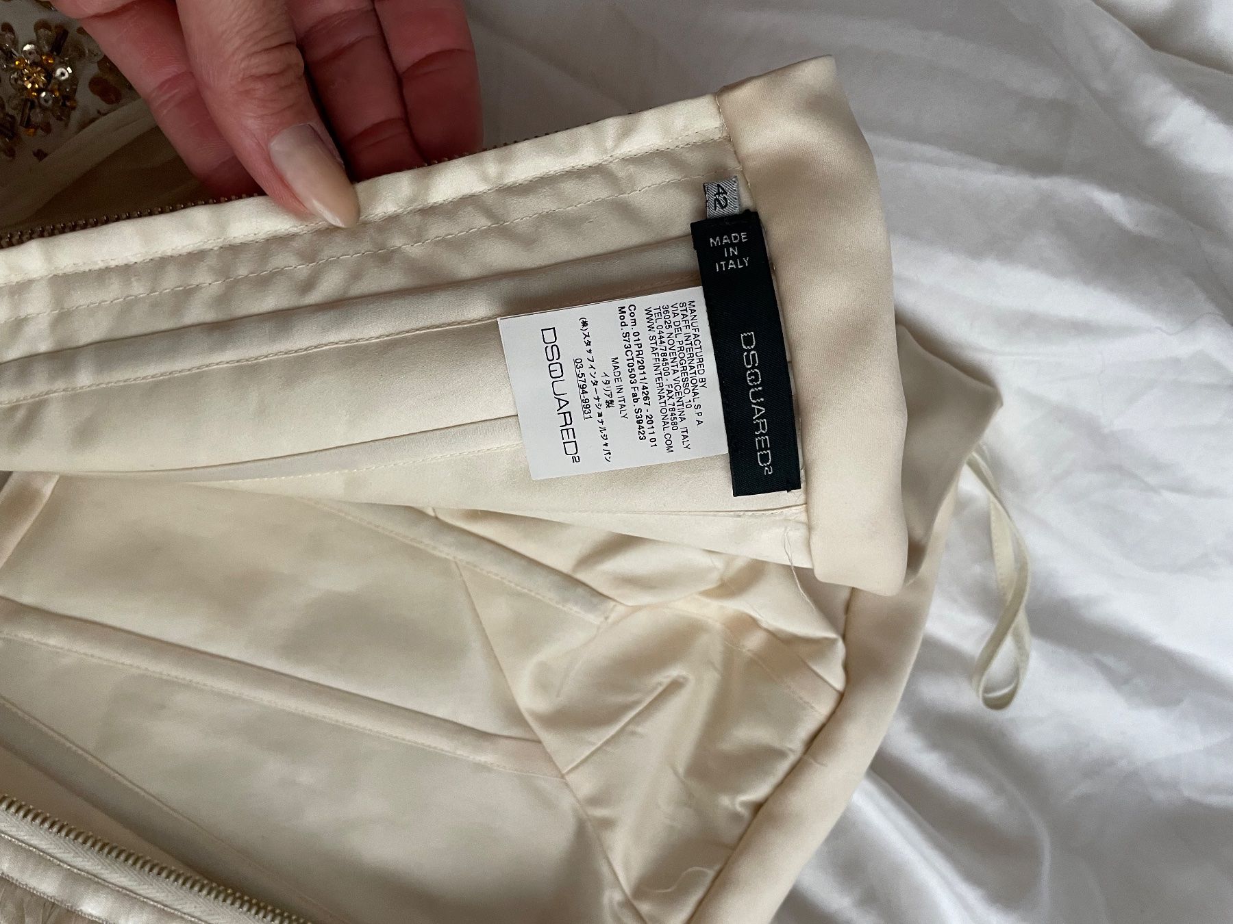 Dsquared2 Kleider: Dsquared Corsagen Kleid – Gebraucht aus Zunzgen von mel_y6w2 6