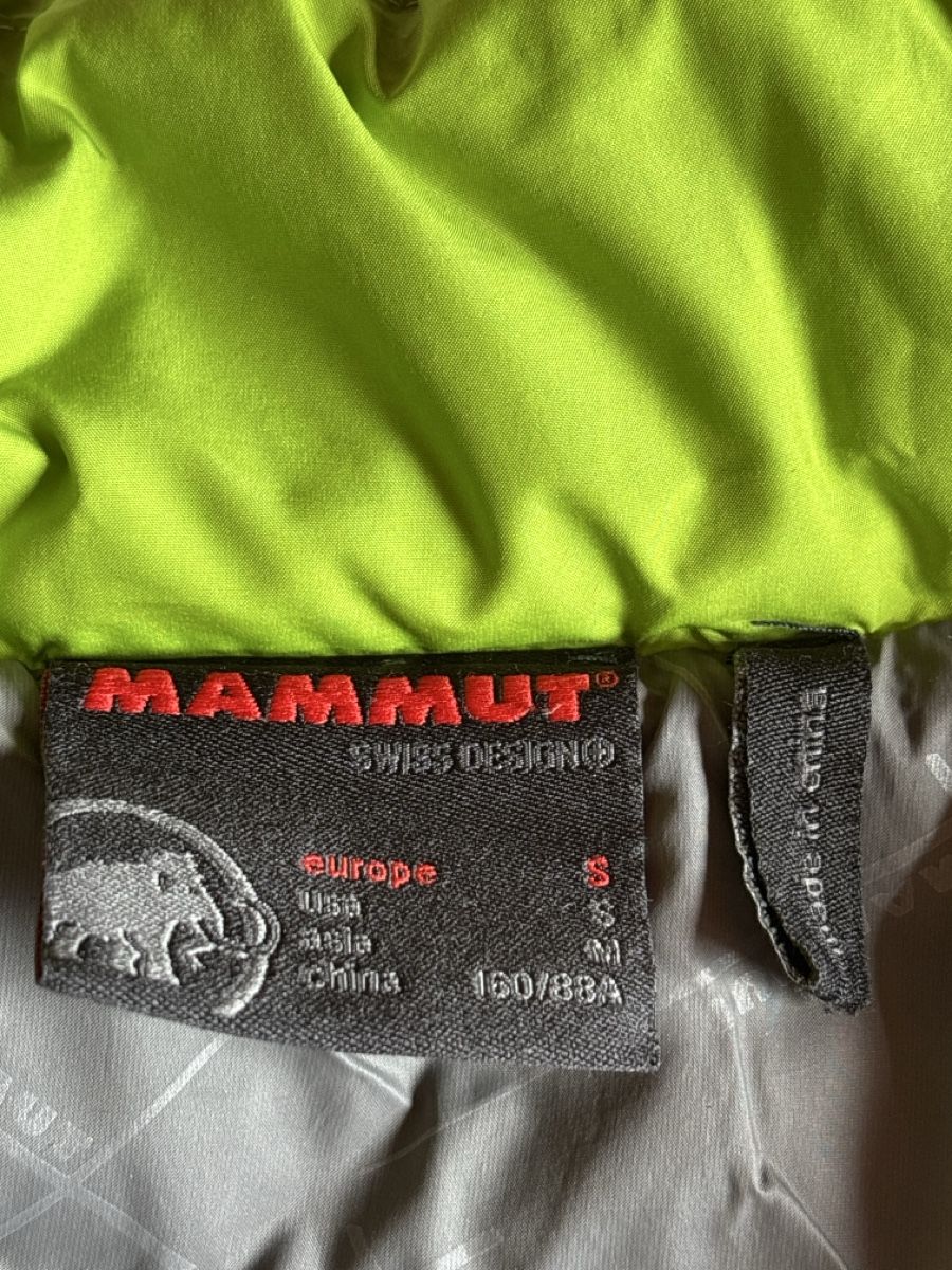 Mammut Jacken: Mammut Daunenjacke Grün S – Gebraucht aus Préverenges von CarolinA02 2