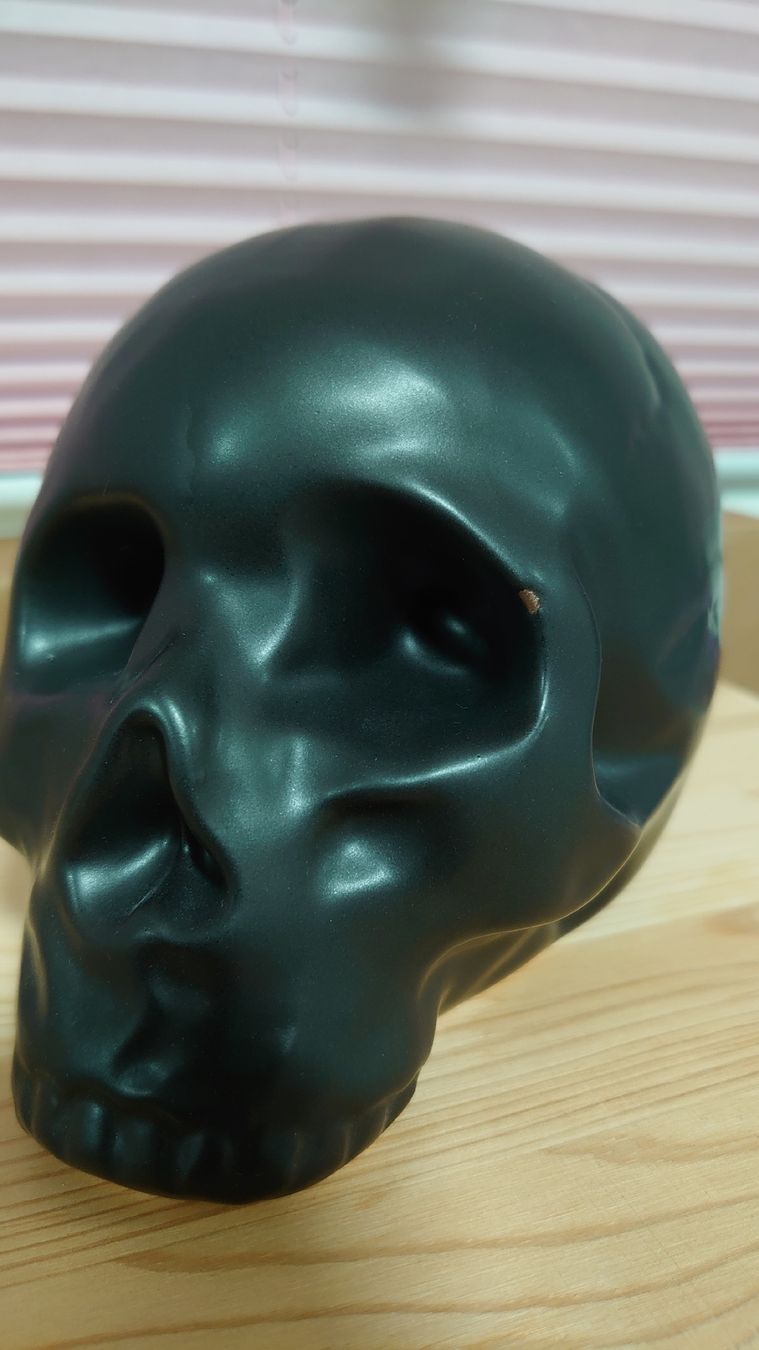 Spardosen: Sparschwein Totenkopf schwarz  – Gebraucht aus Oberbüren von cas_hnn7 1
