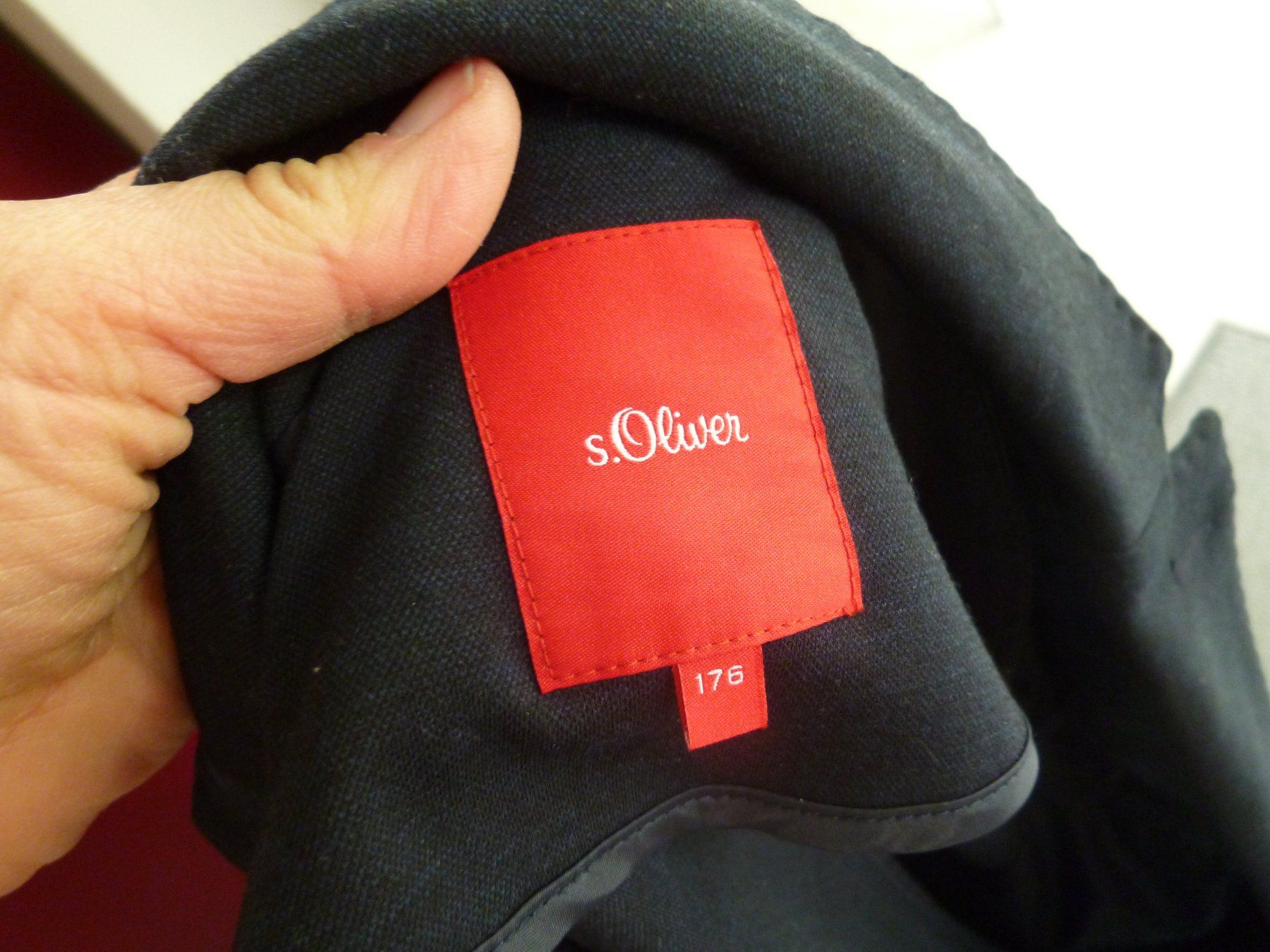 S.Oliver Giacche & Cappotti: s.Oliver Blazer  SAKKO Gr. 176  dunkelblau – Usato da Dättlikon venduto da Mamakuga 5