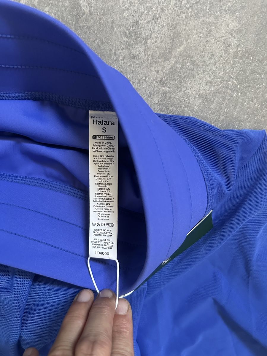 Halara Gonne: Jupe Halara bleue taille S neuve avec étiquette – Nuovo e nell'imballaggio originale da Bôle venduto da sev_n85b 1