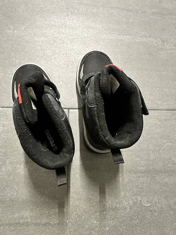 Schuhe für Jungen: REIMA Wasserdichter Winterschuh Gr. 28 – Gebraucht aus Allschwil von nic_6yf6 2