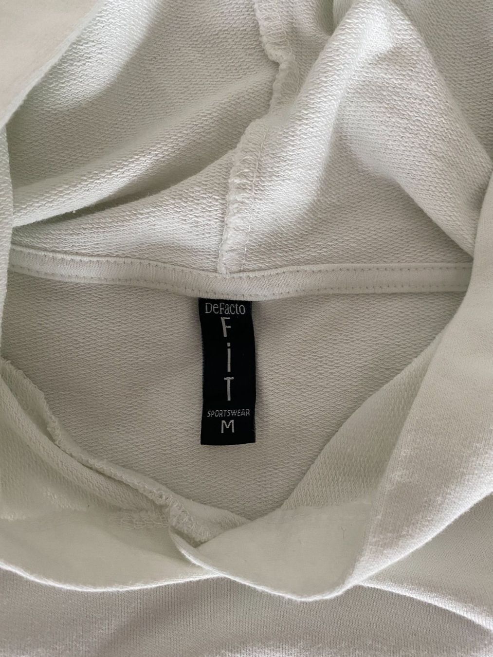 Pullover & Sweatshirts: Pullover offwhite Defacto M – Gebraucht aus Duebendorf von Alexandertreyer 6