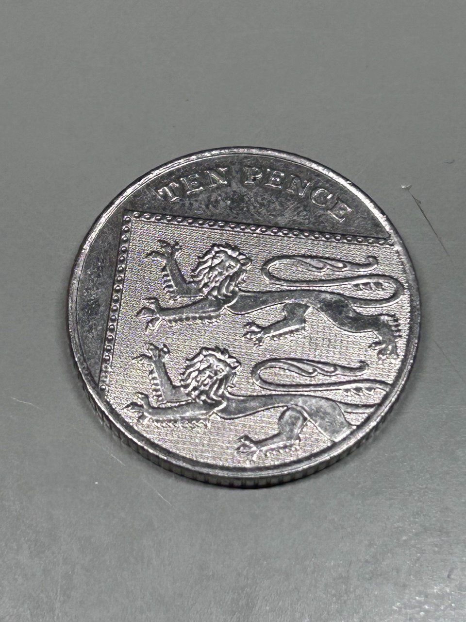 Tutti le monete: 10 Pence del Regno Unito 2010 – Usato da Giubiasco venduto da LorisVale