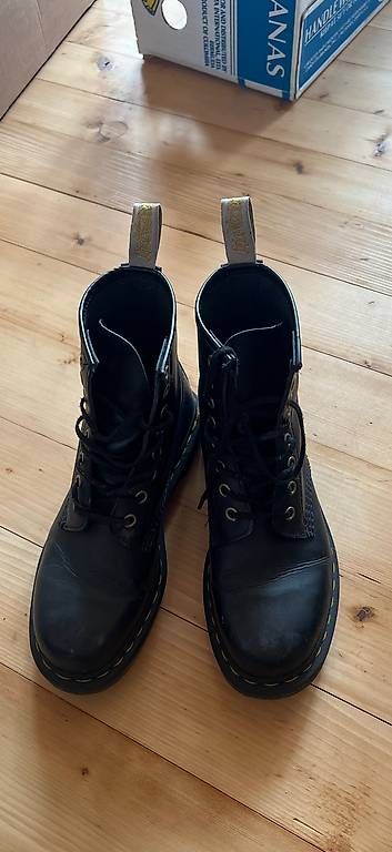 Dr. Martens Scarpe da donna: Dr. Martens Gr. 38 – Usato da Degersheim venduto da Mela.S