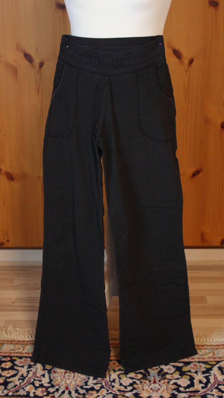 Hosen: Hose VERA MODA schwarz m. elastischem Bund Gr. L – Gebraucht aus Flüelen von Diversicum-Textil