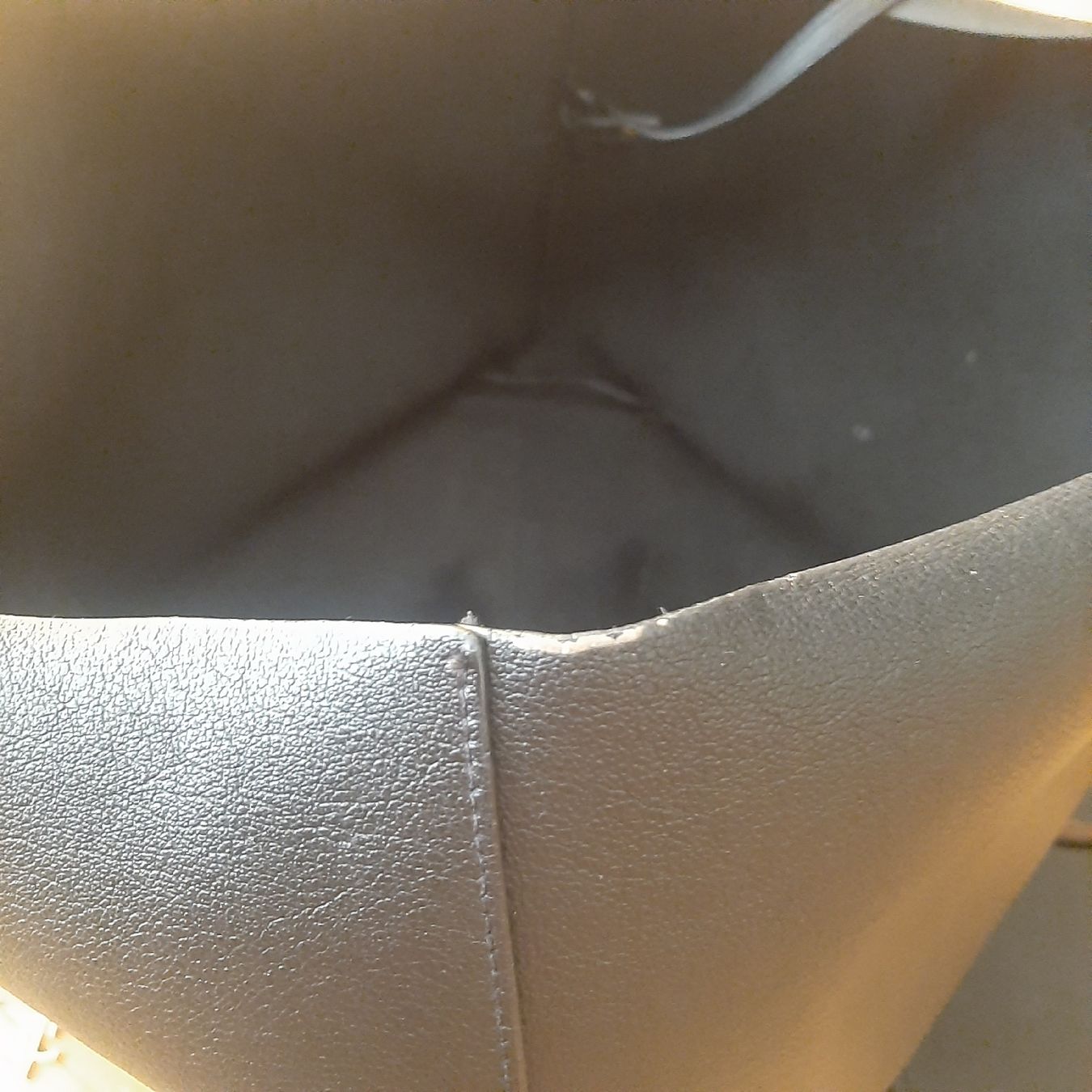 Saint Laurent Borse da donna: Grand sac cabas shopper Saint Laurent – Usato da Chêne-Bourg venduto da chsandra34 5