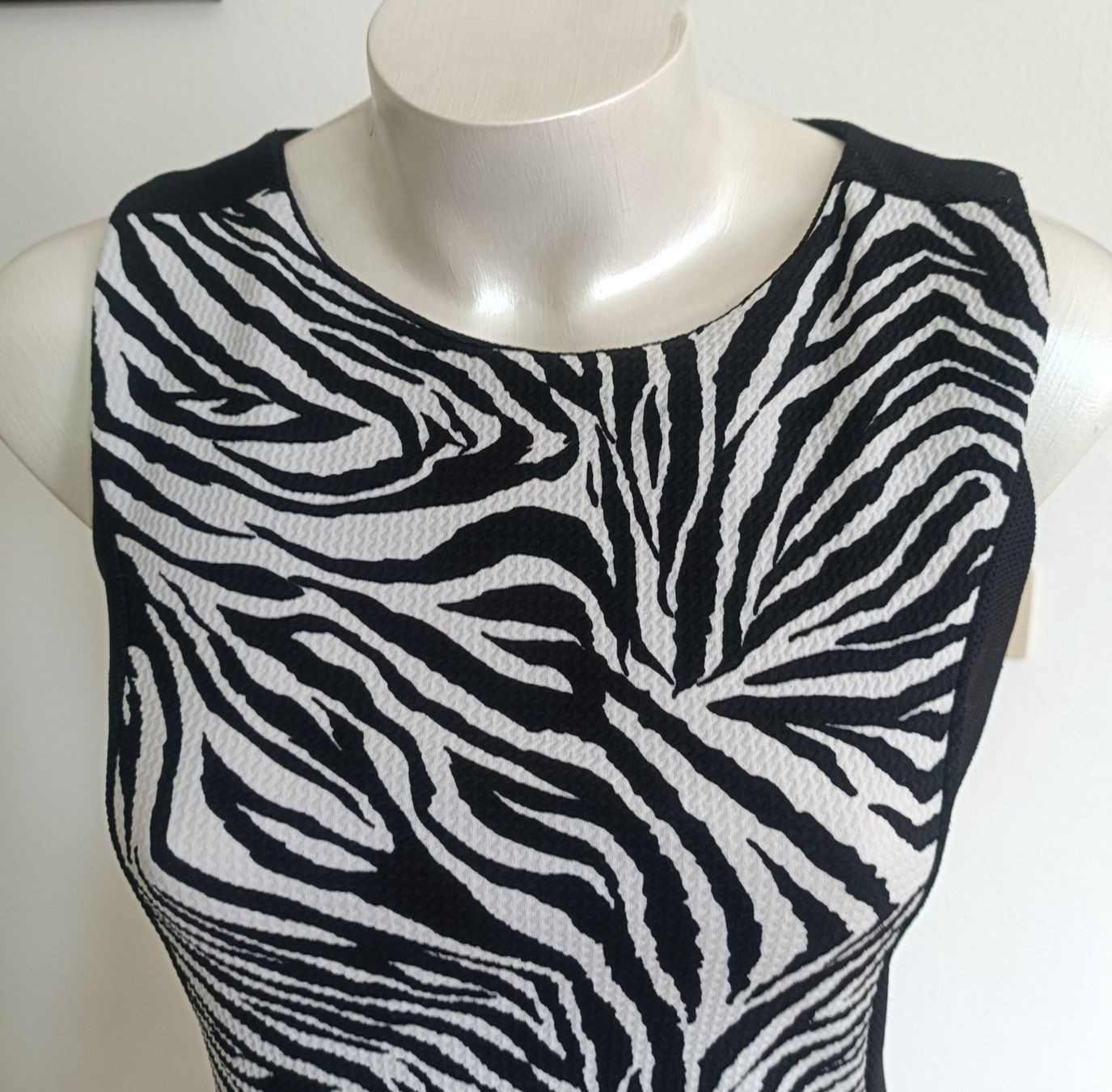 Vestiti: Kleid Zebramuster – Nuovo (secondo la descrizione) da Lugano venduto da riccardo012 1