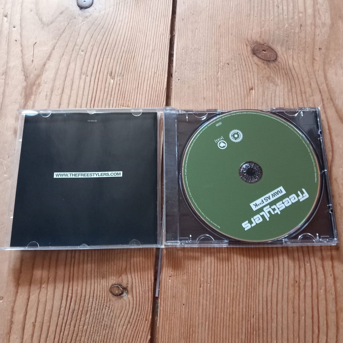 CD: Freestylers - Raw as F**K – Usato da Ganterschwil venduto da zaz_h9b6 2