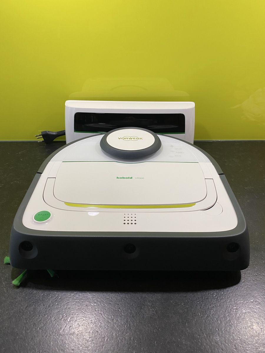 Vorwerk Aspirapolveri & Accessori: Vorwerk Kobold VR300 Saugroboter – Usato da Vordemwald venduto da Zafira44