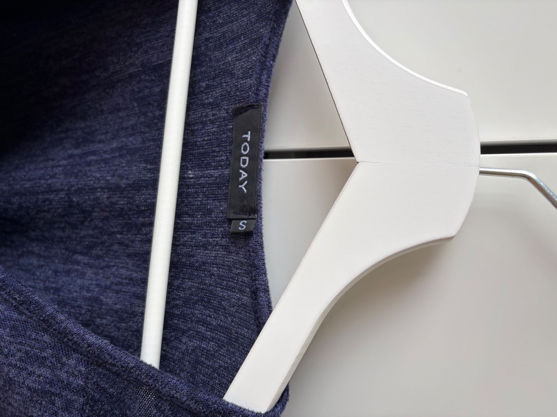 Pulls & Sweat-shirts: Pullover – Neuf (Voir description) à Wangen b. Olten par oli_f9b8 2